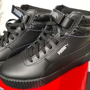 Puma Carina Mid Top Sneakers Black Leopard Size 8 - New in Box